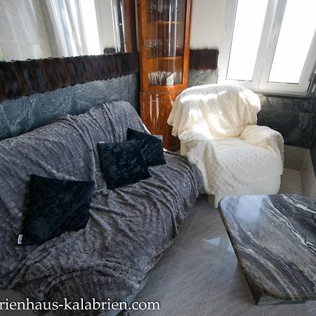Apartment Luxus Penthaus Direkt Am Meer Und Sandstrand Maitenbeth