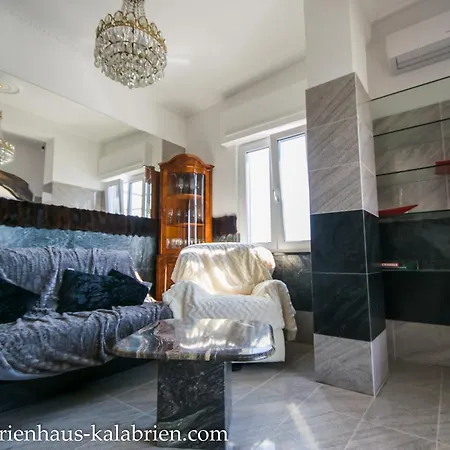 Apartment Luxus Penthaus Direkt Am Meer Und Sandstrand